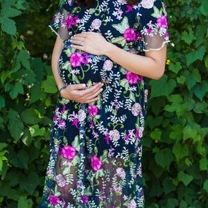 Lularoe Deanne ll dress with a scalloped hem.